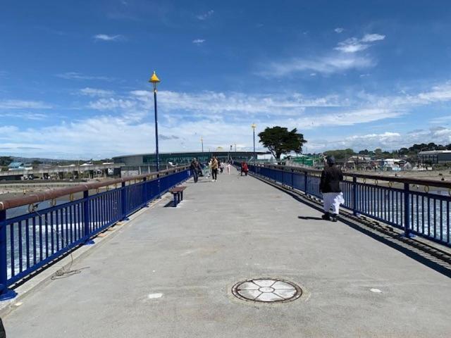 Beachfront Haven Christchurch Exterior photo